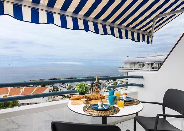 Апартаменти Wonderful Sea View *